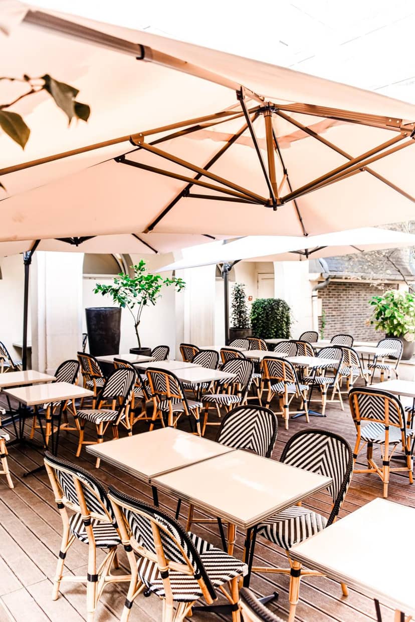 Grand Hôtel Champs-Elysées — dining