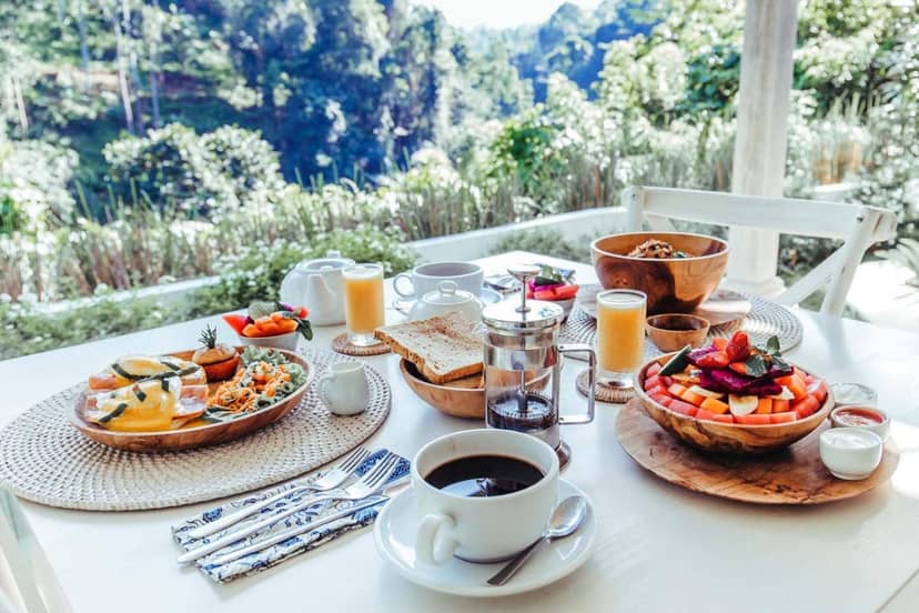 Cloud Nine Estate — dining
