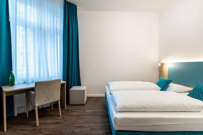 DaunTown Rooms - Self Check-In — hotel room