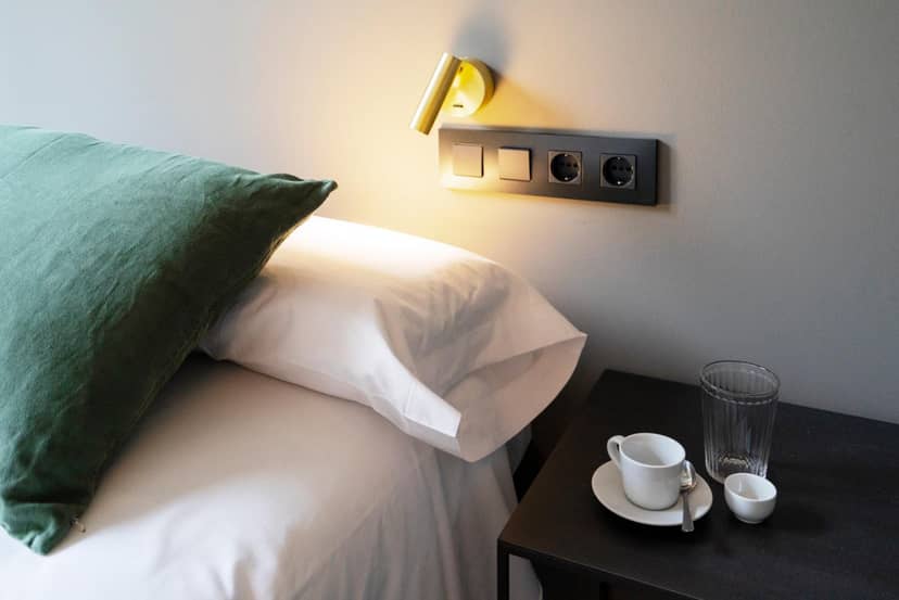 Hostal Porxos Garden — bedroom
