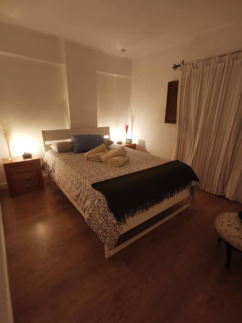 El refugio de Torrijos — hotel room