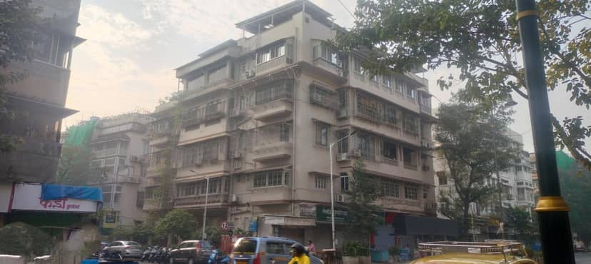 Bed and Breakfast at Colaba — building