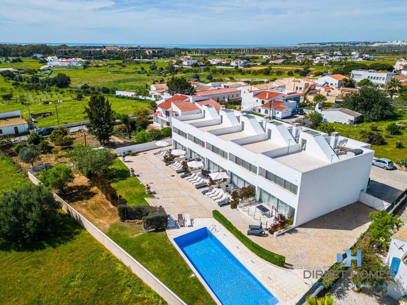 Villas Rocha — building