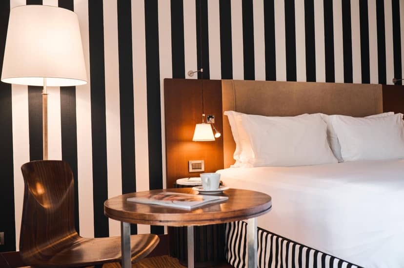 Grand Hôtel Champs-Elysées — hotel room