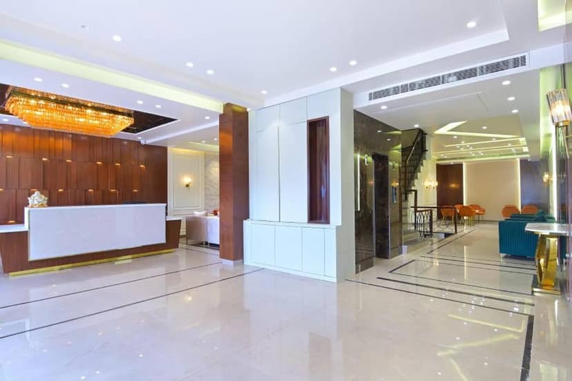 HOTEL SHANDON-2 Mins From Connaught Place