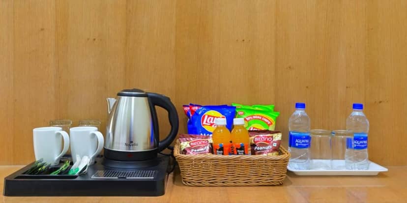 HOTEL SHANDON-2 Mins From Connaught Place
