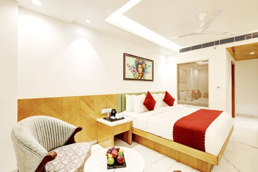 Hotel Namaste Hindustan Just a Minute Away From New Delhi Railway Station and Connaught place — hotel room