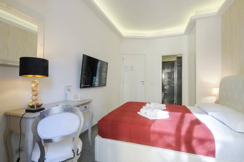 RomAntic Dreams Guest House — hotel room