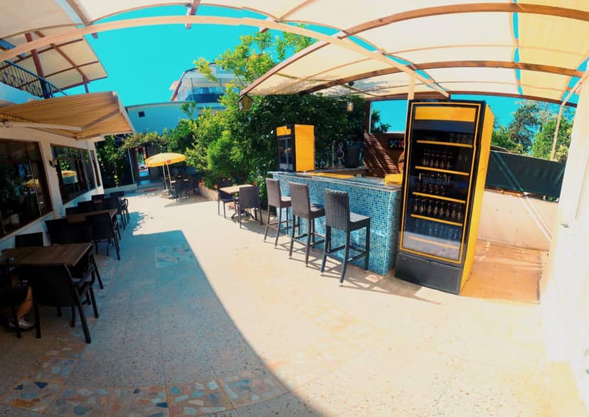 BELCAN Hotel — dining