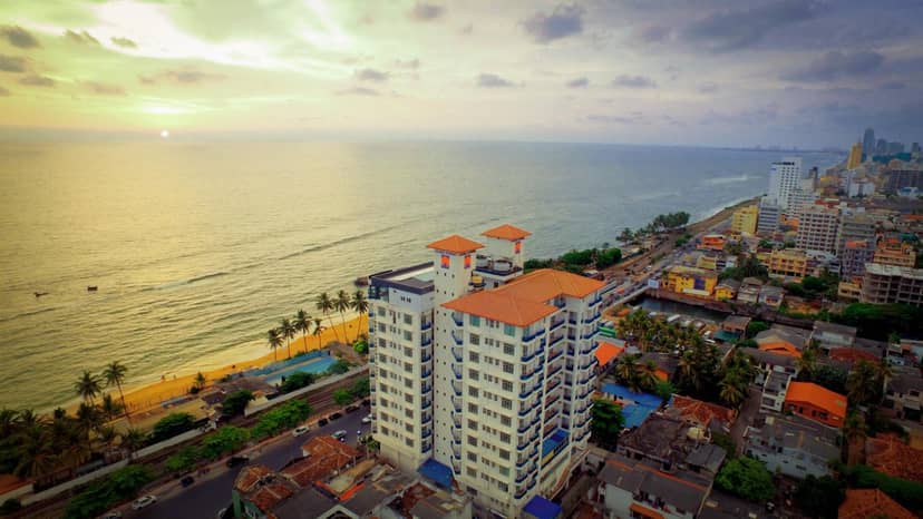 Global Towers Hotel & Apartments — building