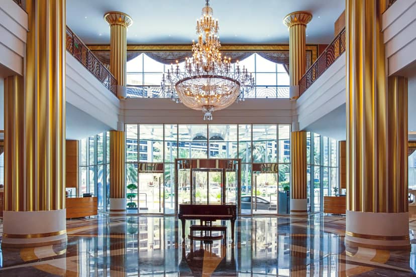 Corniche Hotel Abu Dhabi — hotel reception