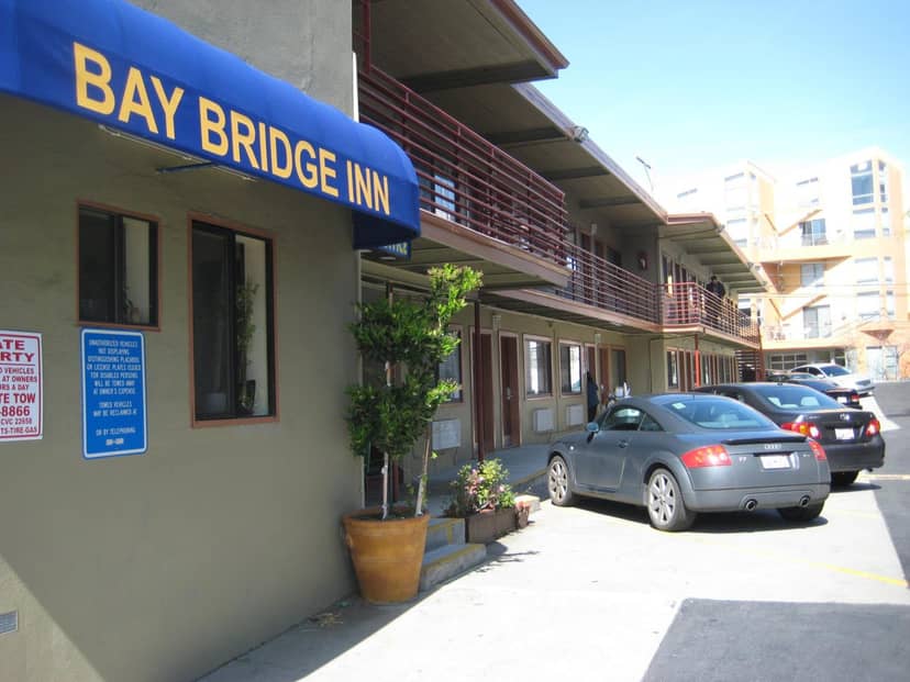 Bay Bridge Inn San Francisco — building