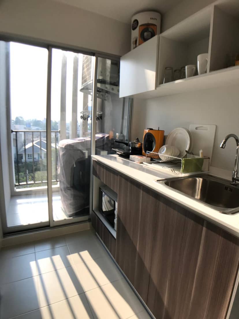 Stay in Style at Oasis — kitchen