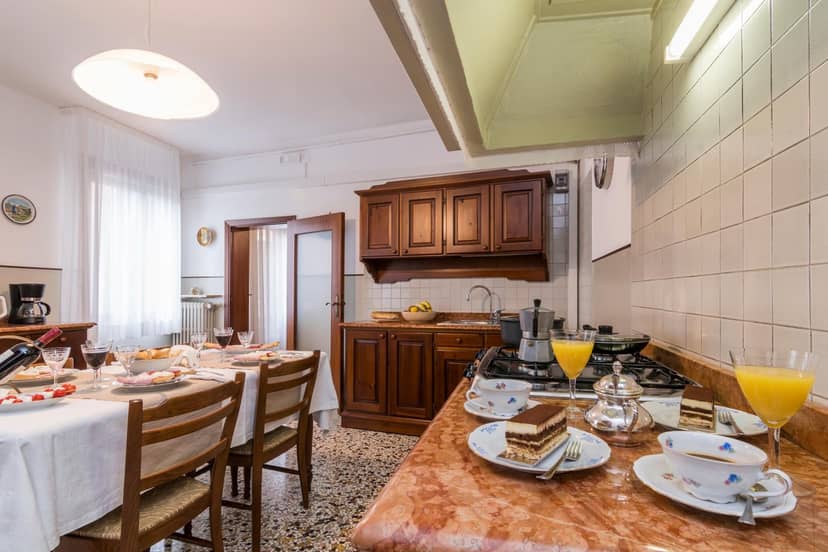 Ca' Dada Appartamento — kitchen