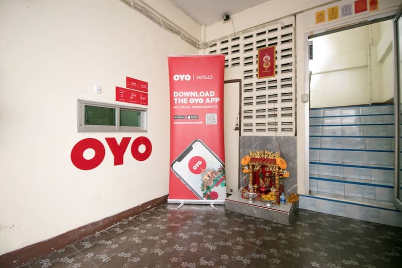 OYO 525 MRT Phetkasem 48 Place
