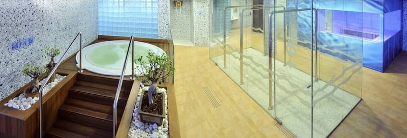 Hotel GHT Oasis Tossa & Spa