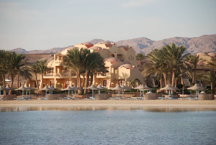 Bliss Abo Nawas Resort - All Inclusive — building