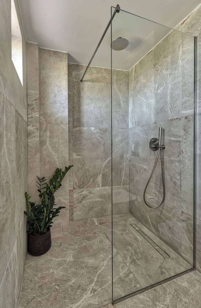 Ecoresort Zefyros — bathroom