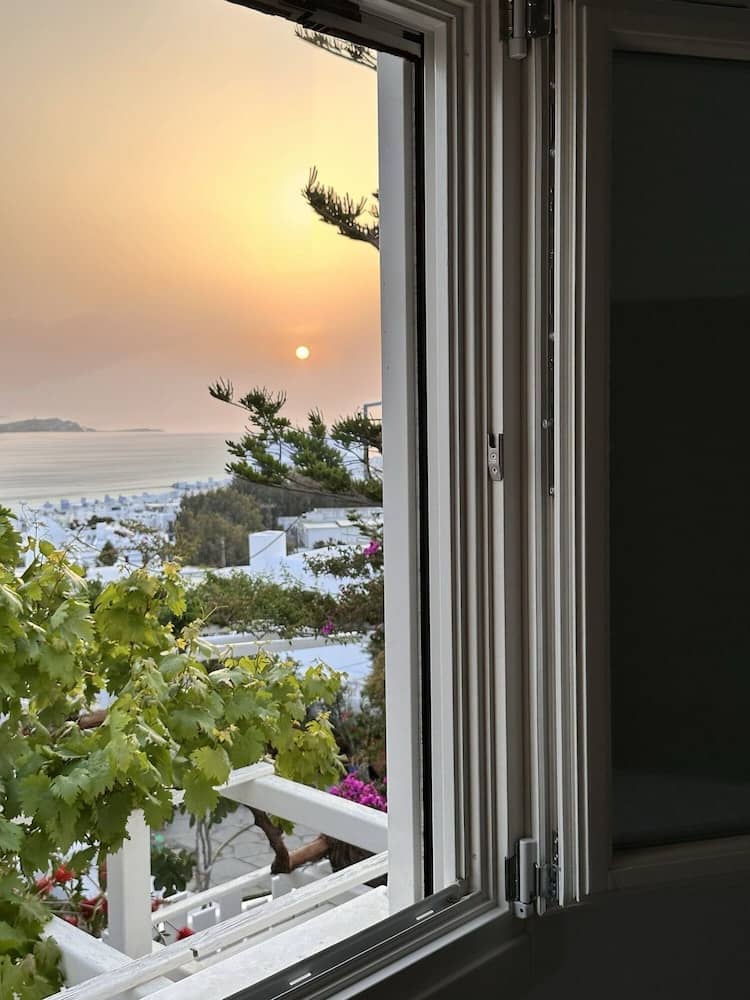 Boutique Di Vito — balance & terrace