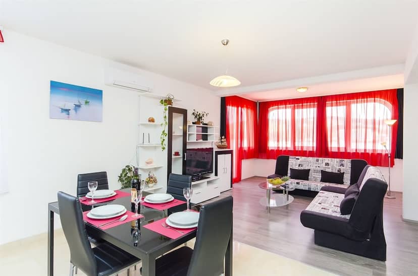 Apartments Branka — hotel room