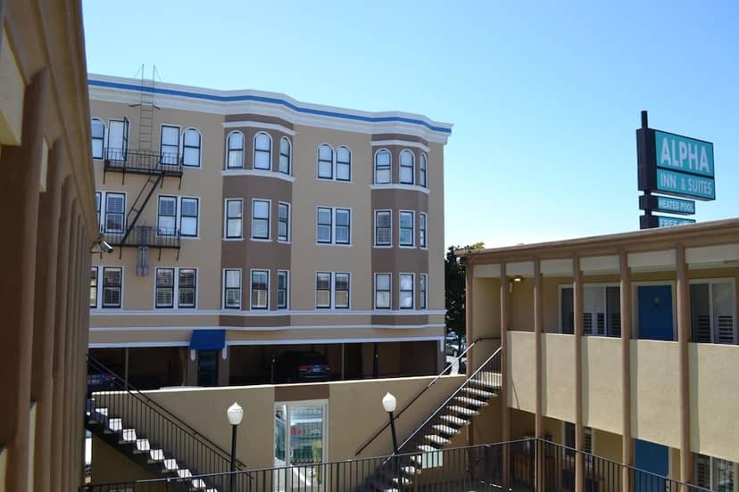 Alpha Inn & Suites — building