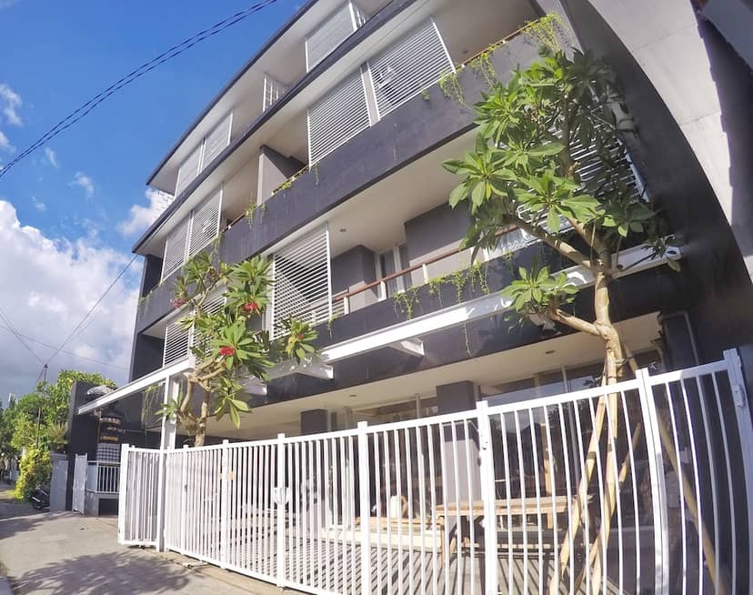 Pondok Nyaman 15 — building