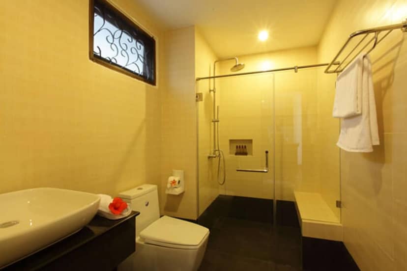 Maryoo Samui Hotel — bathroom