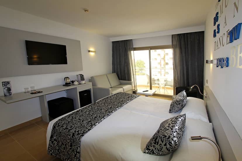 BG Hotel Pamplona