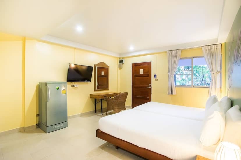 Sawasdee Place Hotel — hotel room