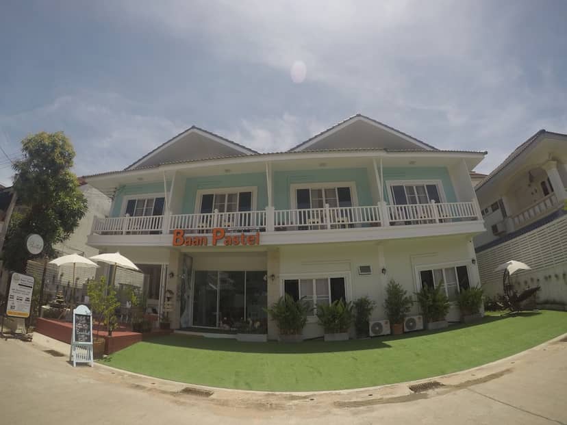 Noble Baan Pastel