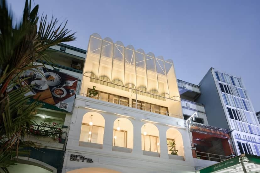 Our Nomad Boutique Hostel — building