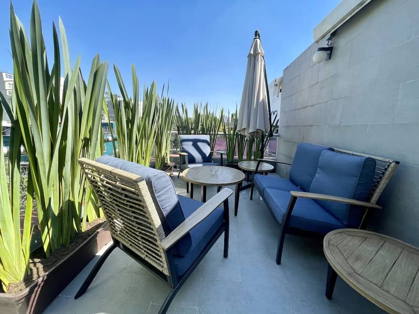Colmena Hotel CDMX Tonala — balance & terrace