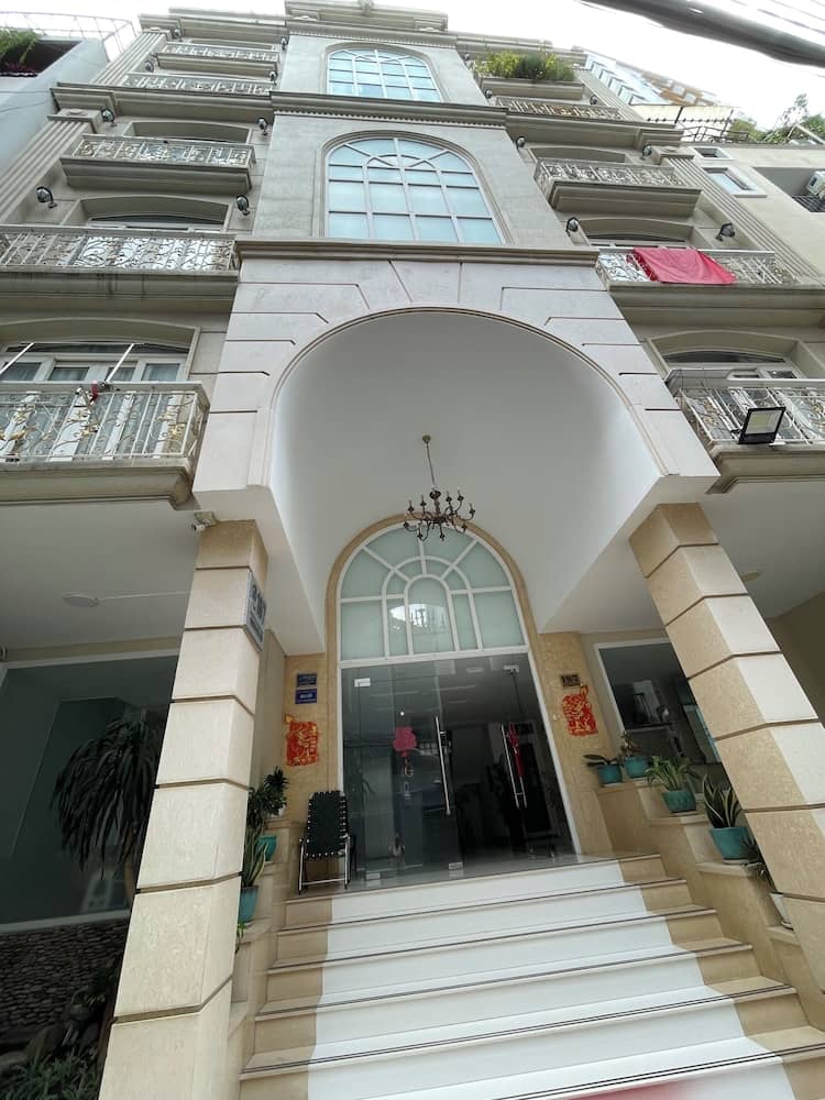 Grace Apartment 3 — building