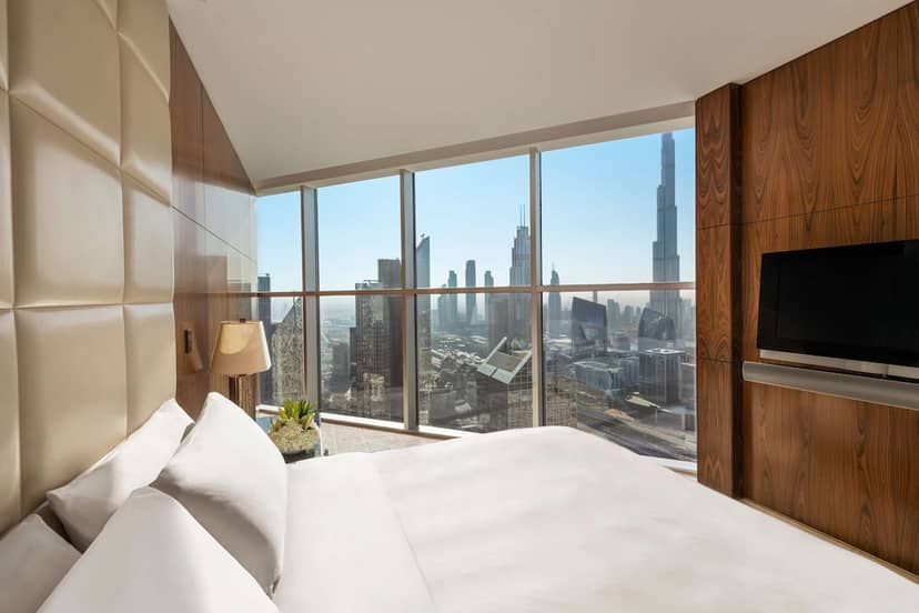 Shangri-La Dubai — hotel room