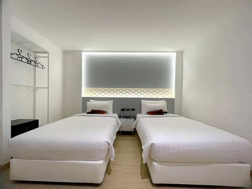 Arawana Express Sukhumvit 22 — hotel room