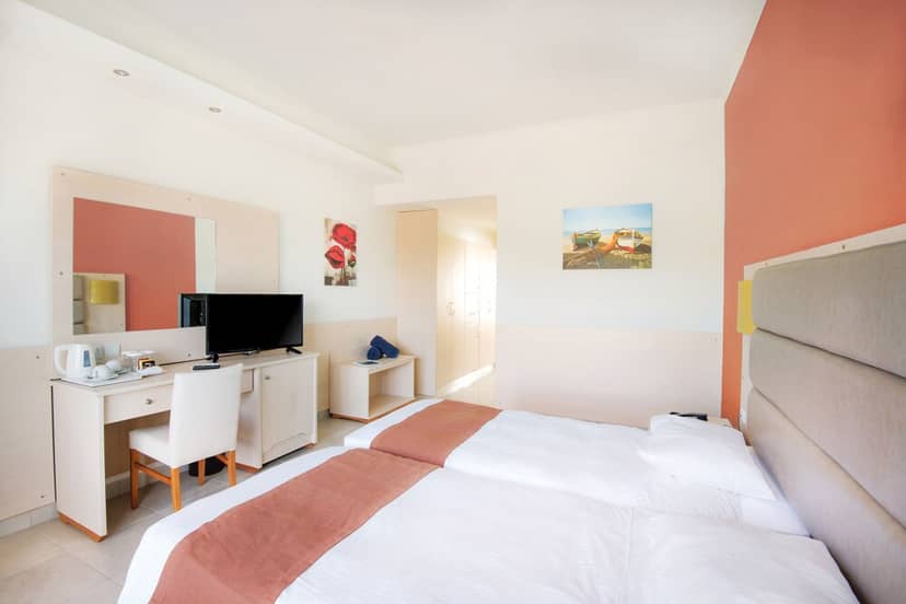 Kouros Palace Active Lifestyle Hotel