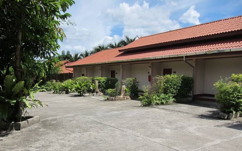 Oasis Resort — building