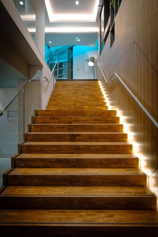 Nemea Appart Hotel Cannes Palais — building