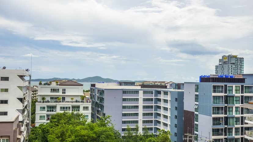 Unique Regency Pattaya — building