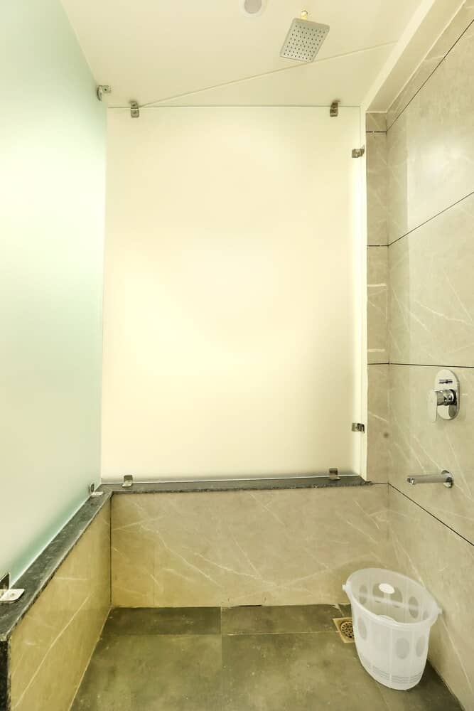 OPO Hotel Dior — bathroom