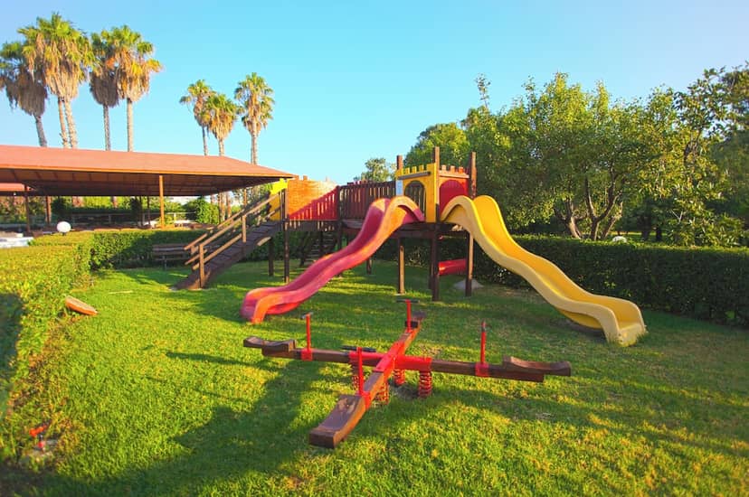 Continental Palace — activities & amenities