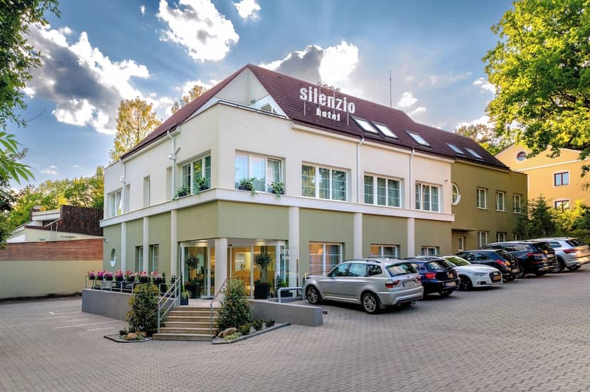 Hotel Silenzio