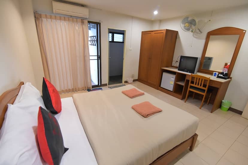 Kyongean Mansion 2 — bedroom