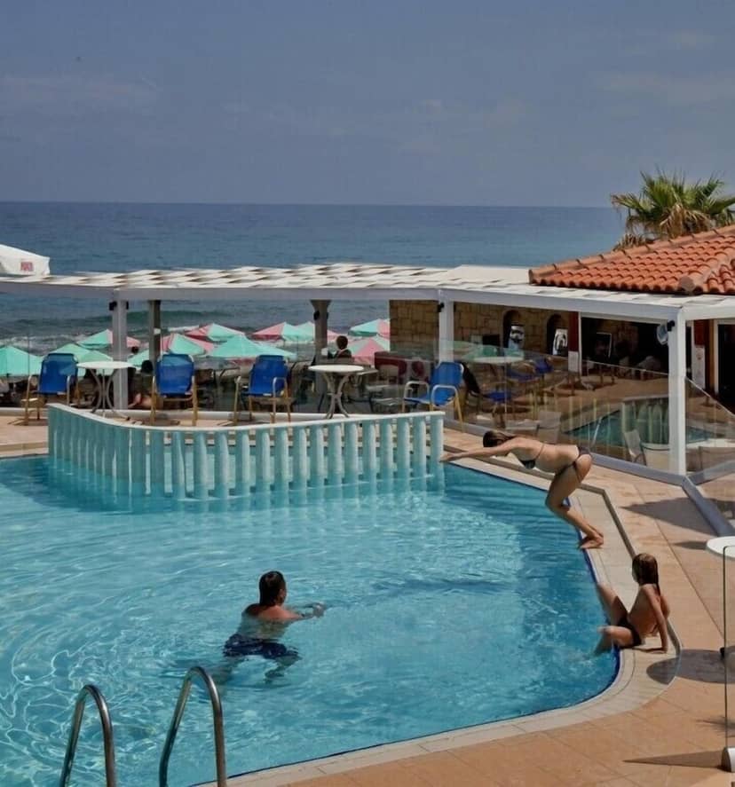 Jo-An Beach Hotel
