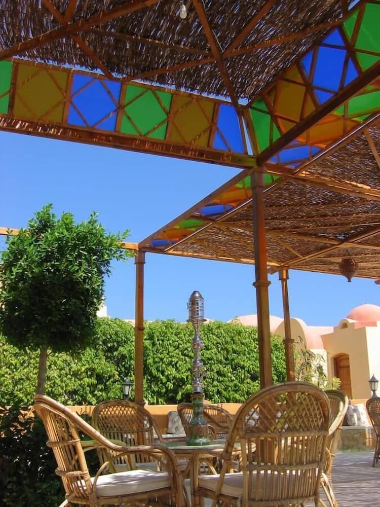 Bliss Abo Nawas Resort - All Inclusive — balance & terrace