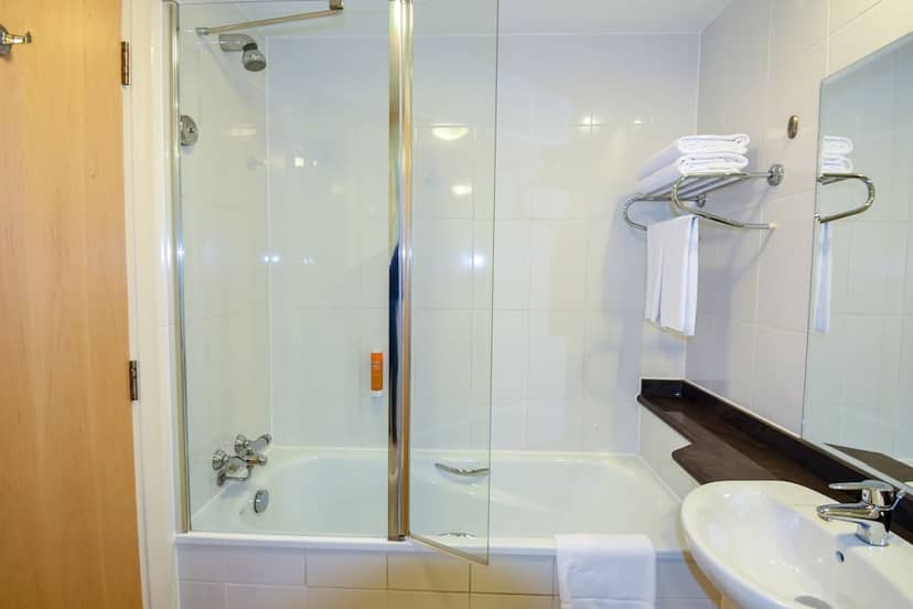 Premier Inn Abu Dhabi Airport (Business Park)