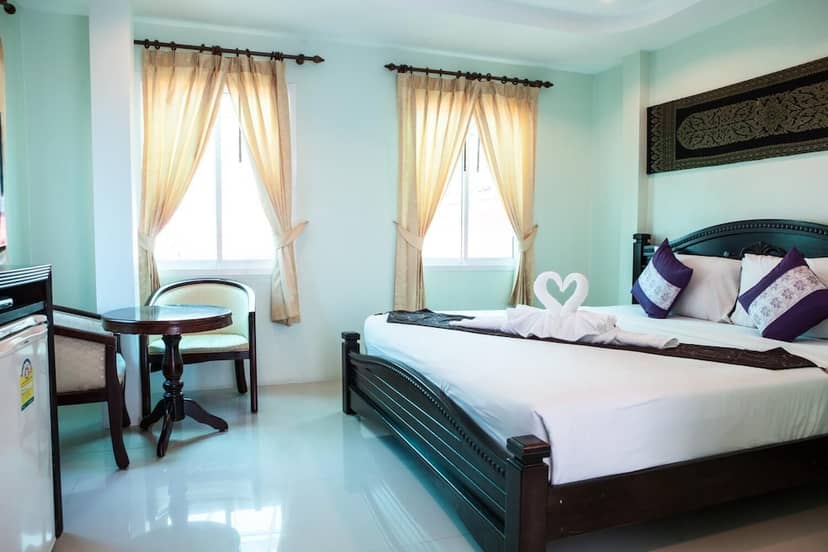Fahsai Bay Villa