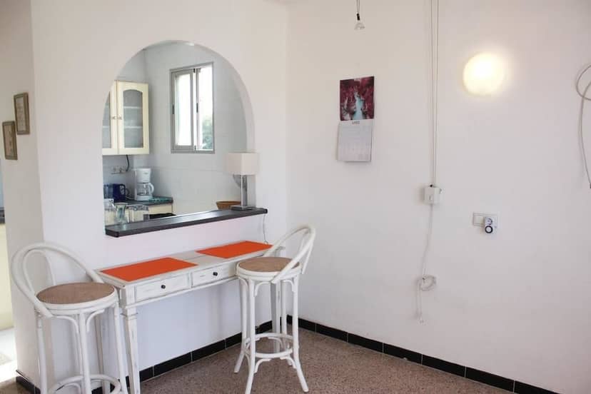 Hostal Orsi — kitchen
