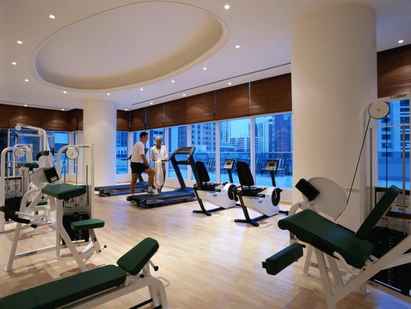 Corniche Hotel Abu Dhabi — fitness center